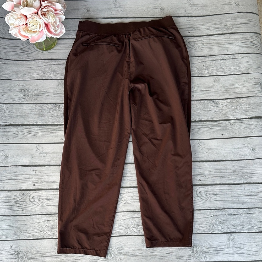 Athleta Chocolate Brown Brooklyn Ankle Pant Size 12 - Picture 8 of 10